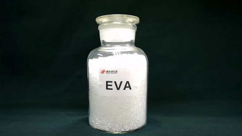 菏泽化工原料生产基地：揭秘其背后的产业布局与联系**